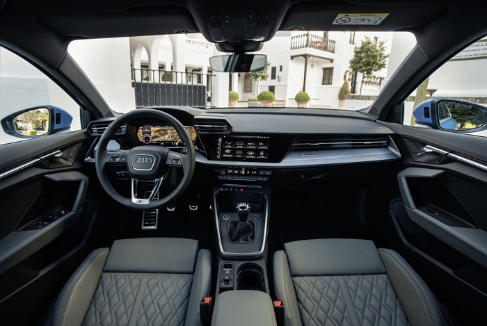 Audi-A3-Sportback-interior