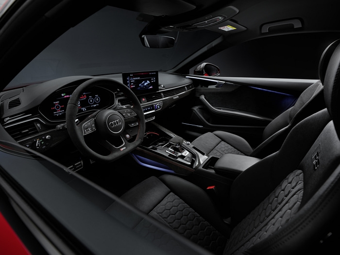 Audi-RS-5-Coupé-interior